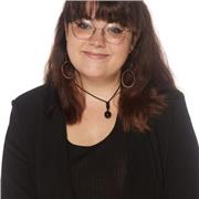 Soy profesora particular desde dibujo creativo, hasta inglés nativo, dependiendo de tus necesidades.